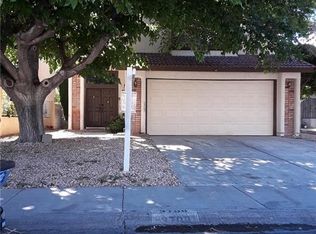 3708 Rainy River Rd, Las Vegas, NV 89108