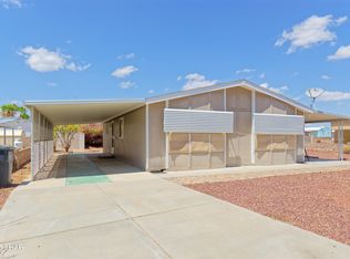 49566 Topaz Ave, Quartzsite, AZ 85346