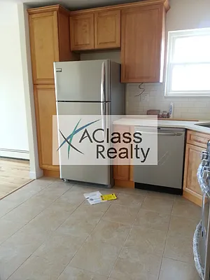 Rented by A Class Realty Long Island City LLC | media 56