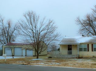 722 North St, Fordland, MO 65652