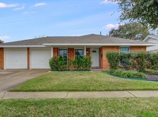 7002 Youpon Dr, Galveston, TX 77551