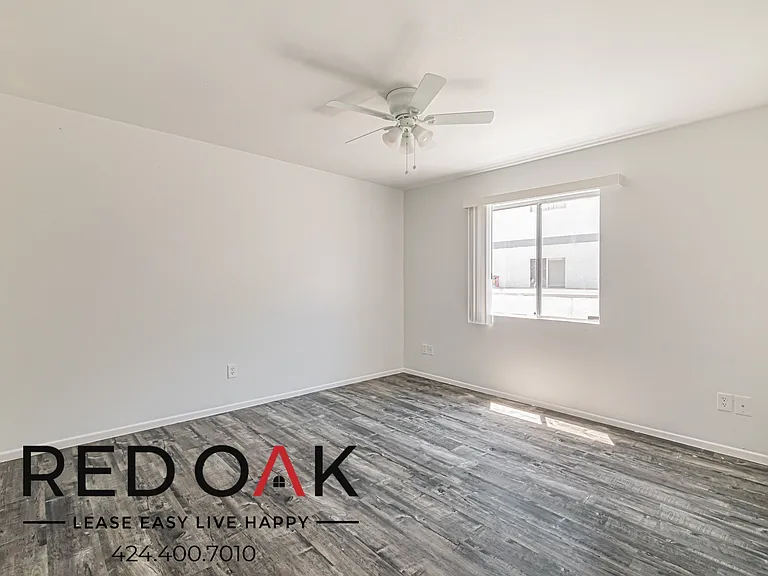 337 Stepney St #4 — Photo 10