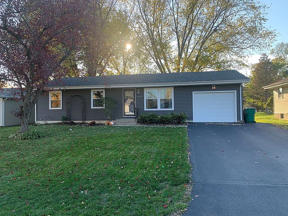 1st image of 37294 N Lake Shore Dr