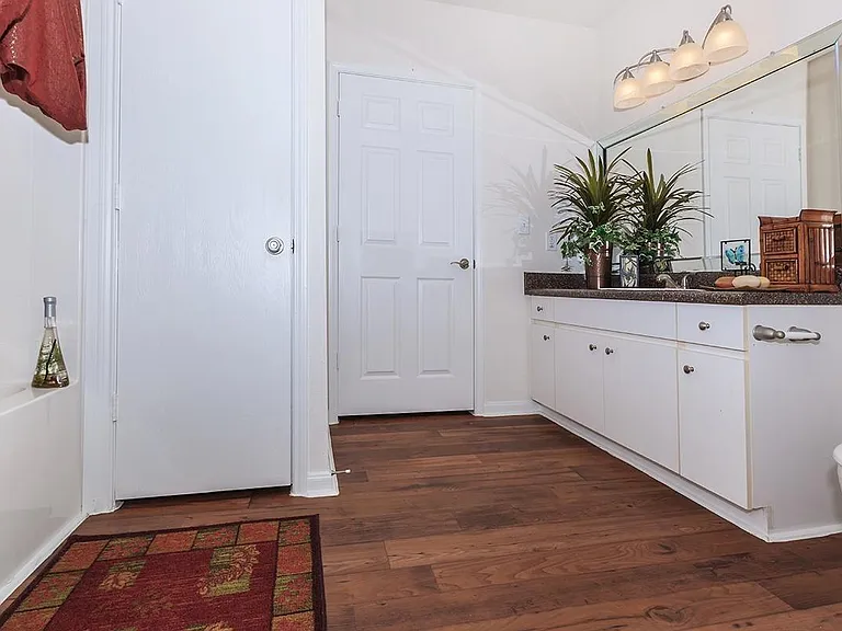 10965 S Gessner Dr #421 — Photo 11
