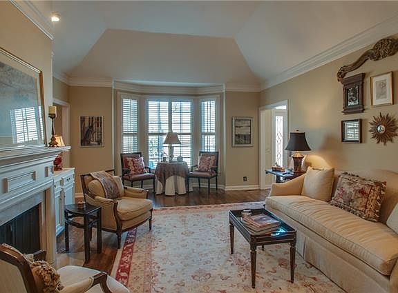 3rd image of 508 Brighton Pl