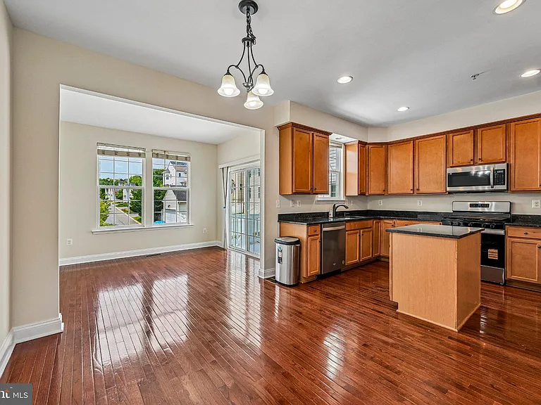 23004 Meadow Mist Rd — Photo 21