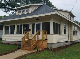 1732 Terrace St, Muskegon, MI 49442