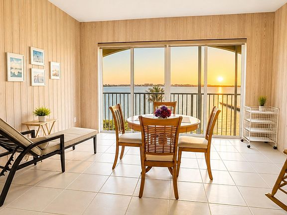 2nd image of 4 E Harbour Isle Drive E #Ph04