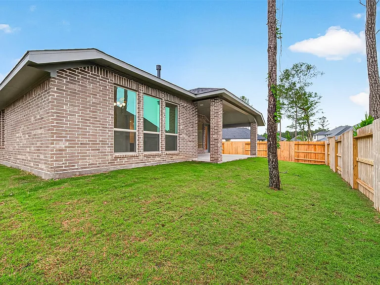 29731 Brushy Gables Dr — Photo 43
