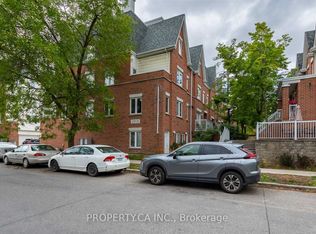 12 Sudbury St #3013, Toronto, ON M6J 3W7