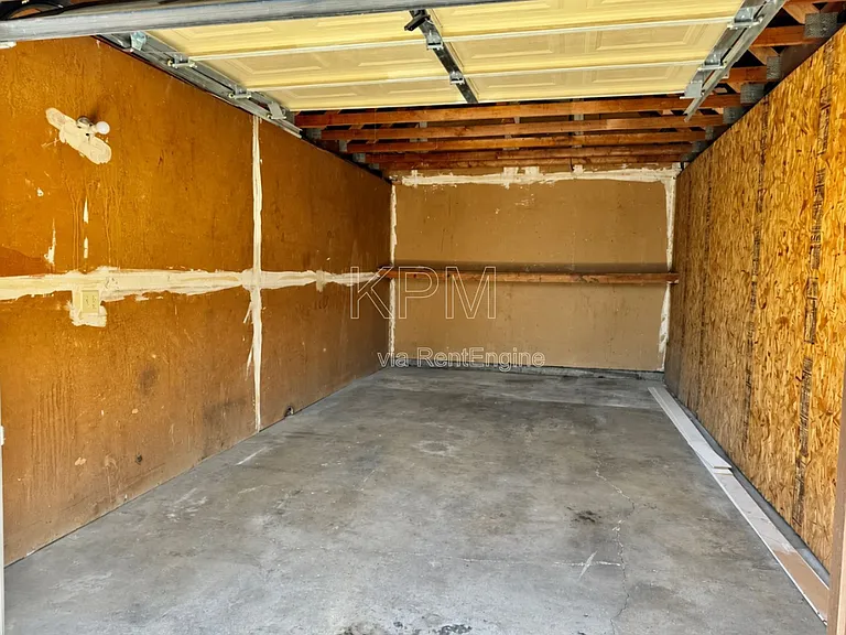 7355 Kelley Dr — Photo 19
