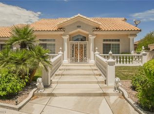 5685 N Dapple Gray Rd, Las Vegas, NV 89149