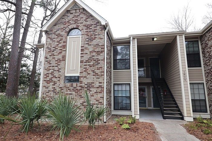 1st image of 1829 Montclair Dr #C