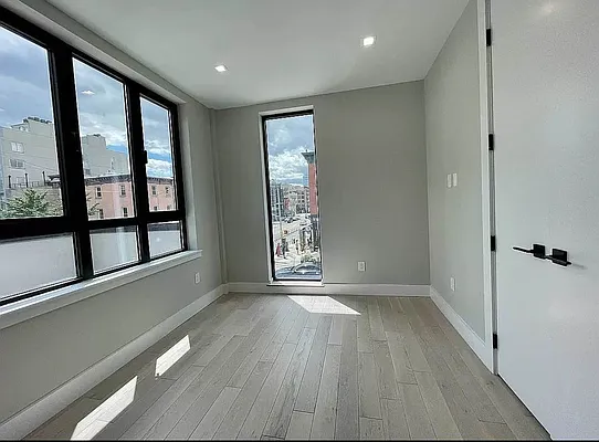 Rented by Prince Real Estate Associates LLC | media 5