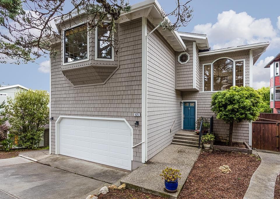 1st image of 425 Almeria Ave