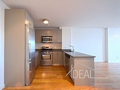5th image of 74 Grand Ave