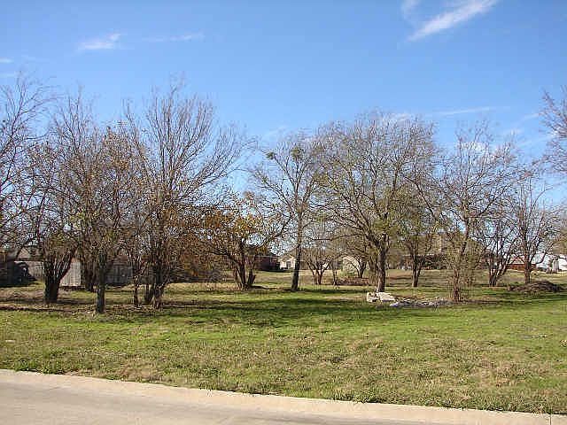 1st image of 109 Valen Dr