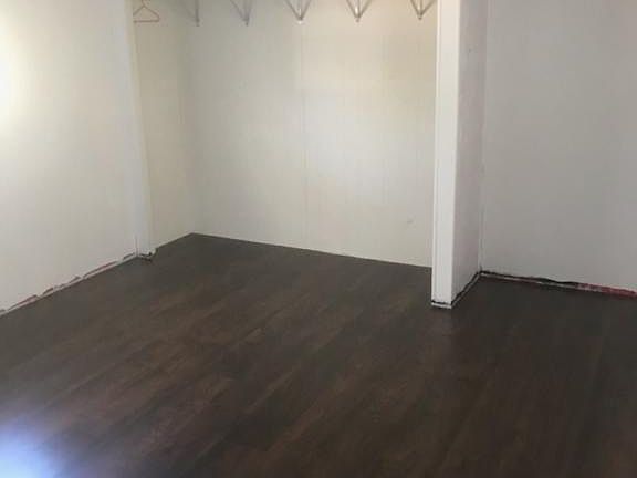 5th image of 3163 N Oakland Ter