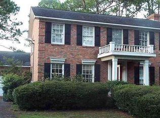 1006 Hawthorn Dr, Pawleys Island, SC 29585