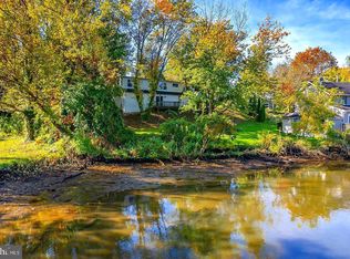 85 Hickory Ave, Mantua, NJ 08051