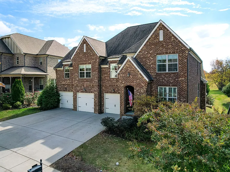 2033 Callaway Park Pl — Photo 43