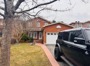 20 Inverary Dr, Brampton, ON L6W3Y3