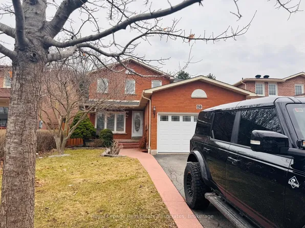 20 Inverary Dr, Brampton, ON L6W 3Y3