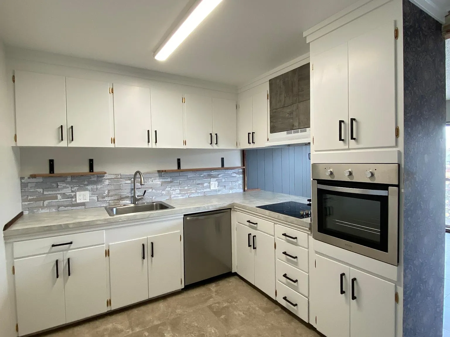 301 S Pine St — Photo 1