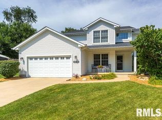 2016 W 57th St, Davenport, IA 52806