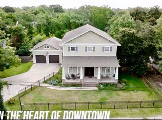 504 Dewey Ave, Ocean Springs, MS 39564