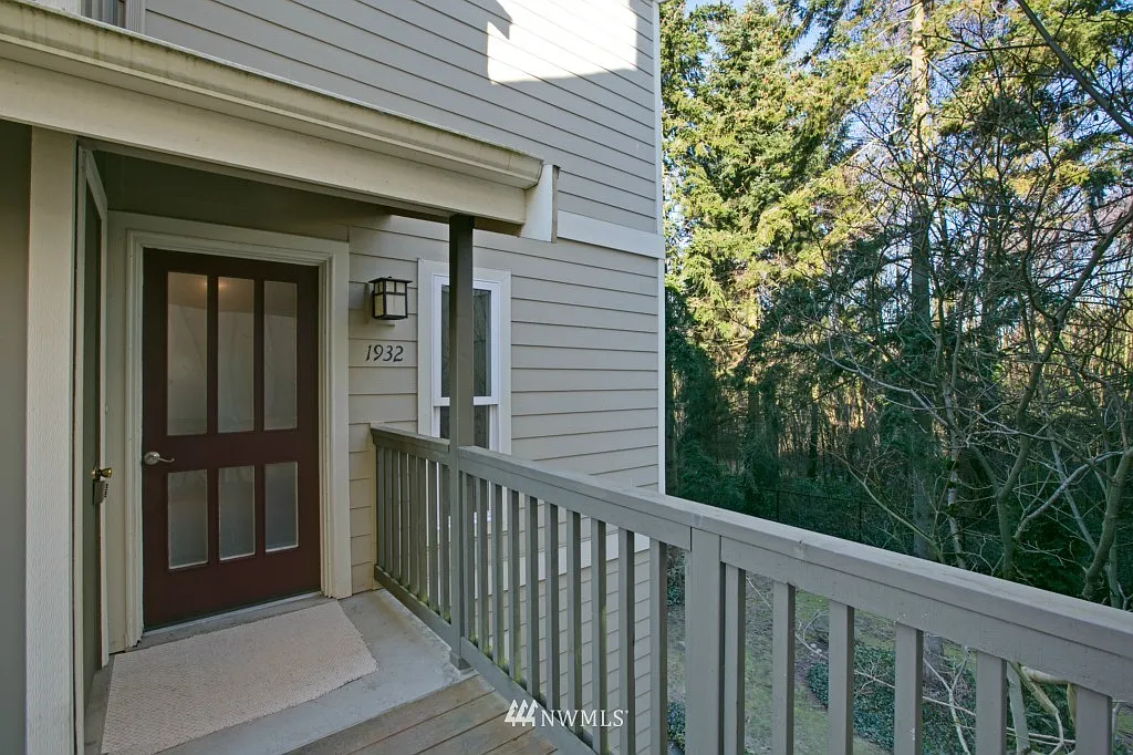 1900 N Northgate Way #1932 photo 1