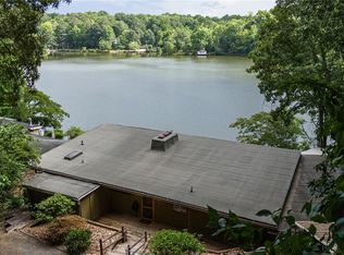 138 Cardinal Dr, Roswell, GA 30075