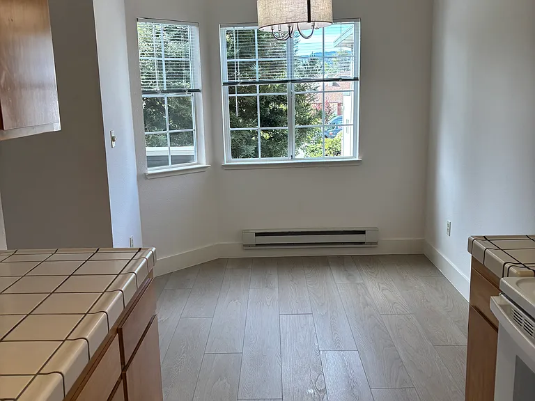 1215 Bayswater Ave — Photo 8