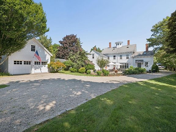 2nd image of 288 Russells Mills Rd