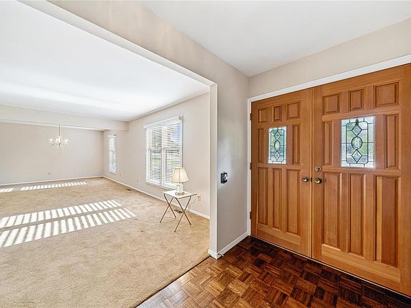 3rd image of 151 Petite Royale Ct