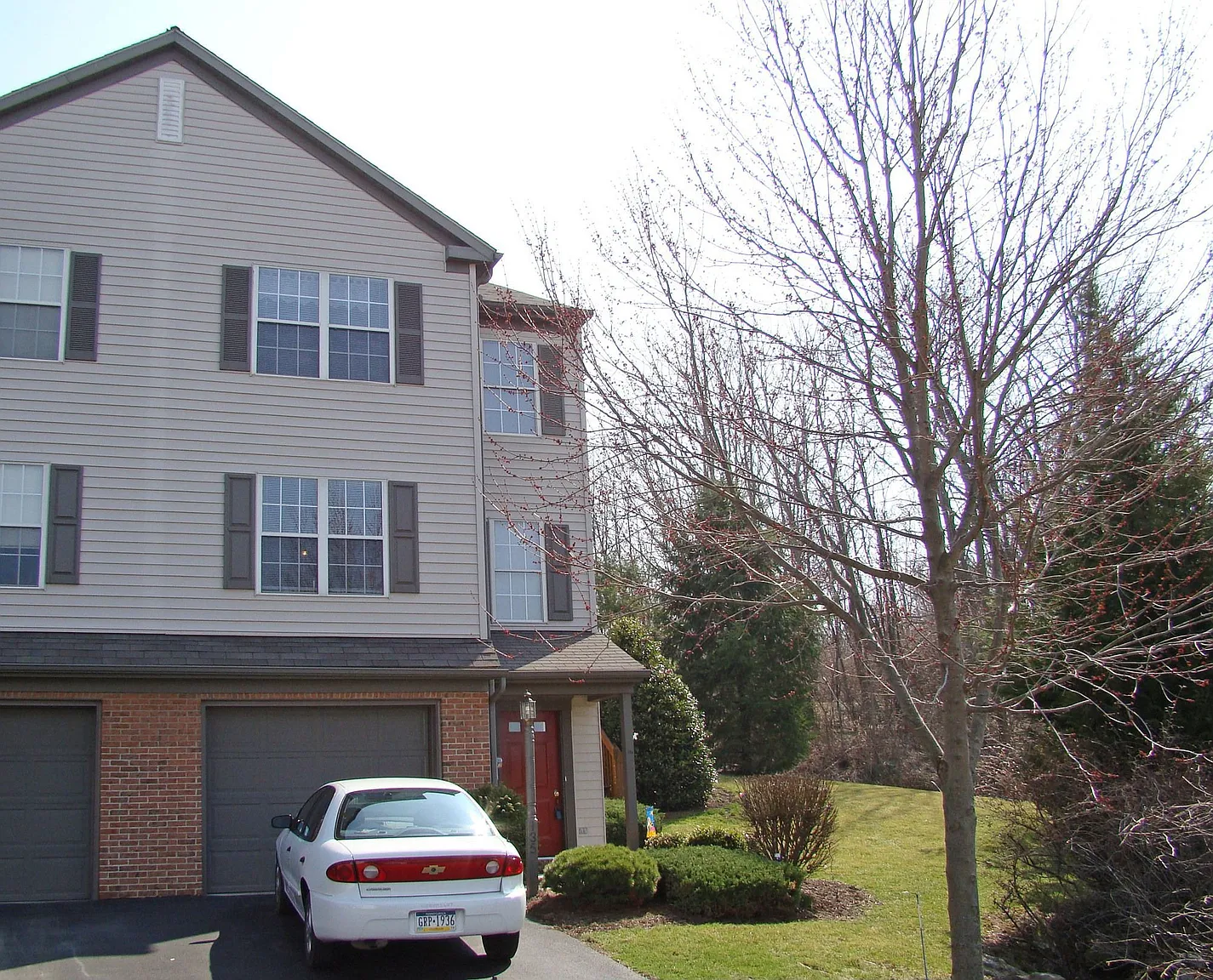 135 Pentail Dr photo 1