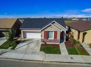 7362 E Ramona Way, Fresno, CA 93737