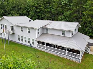 2164 Winchester Creek Rd, Young Harris, GA 30582