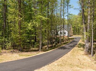 16136 Grove View Rd, Montpelier, VA 23192