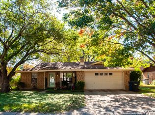 923 Hideaway Cir, New Braunfels, TX 78130