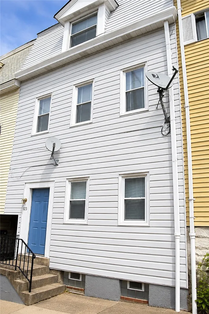 1 bed, 950 sqft, $995 — Photo 1