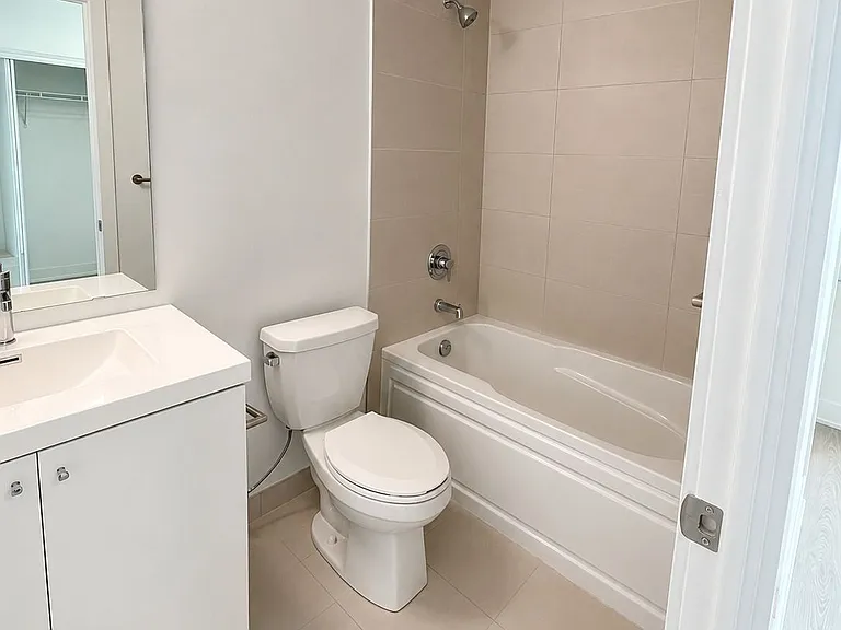 2545 Simcoe St N #920 — Photo 3