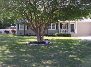 243 Jeffers Cir, Elgin, SC 29045