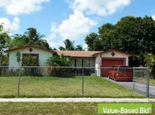 5531 SW 41st St, Davie, FL 33314