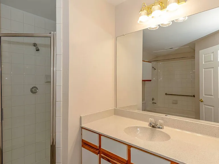 Amelia Parc Sr II — Photo 29