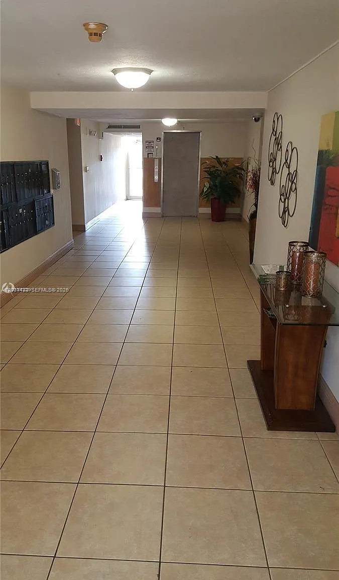 9310 Fontainebleau Blvd — Photo 2
