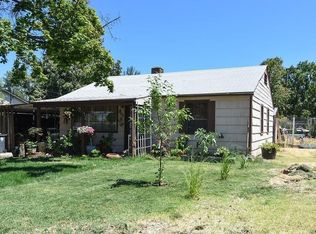 808 E Bolz Rd, Phoenix, OR 97535