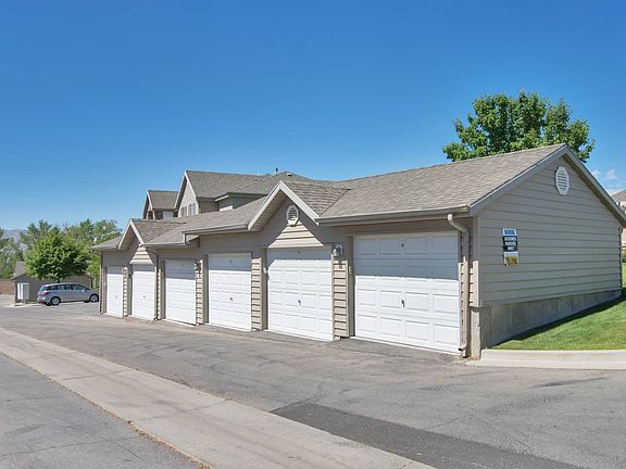 4th image of 1486 Westbury Way
