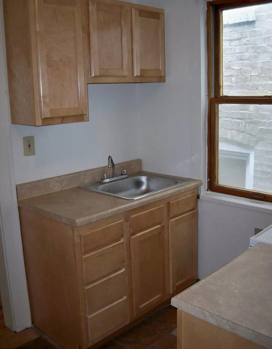 1 bed, $725 — Photo 3