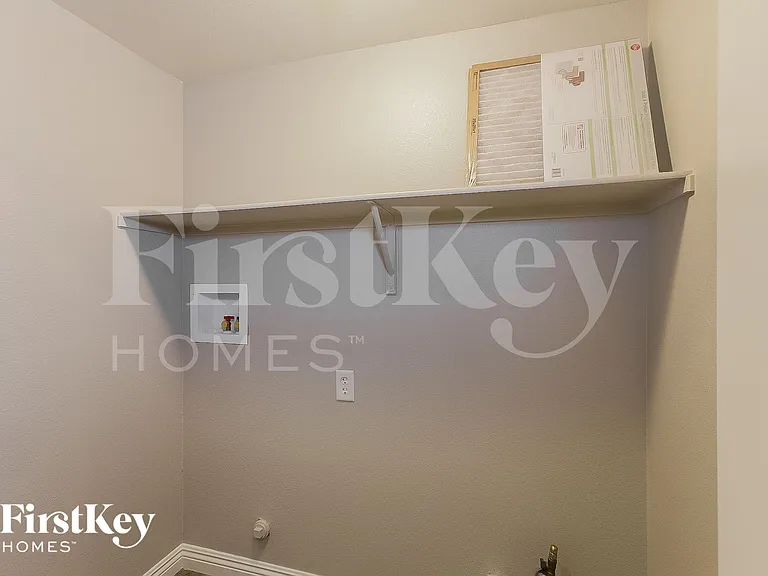 7884 Teal Harbor Ave — Photo 12